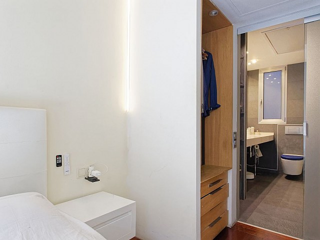 Venta de piso en calle Casanova 