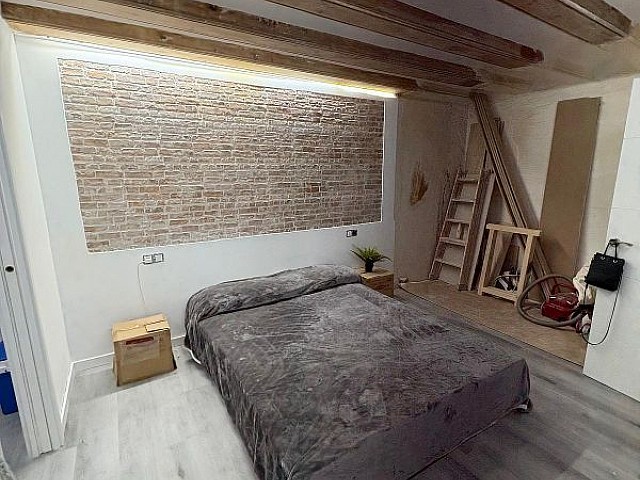 Ref. 114546 - Piso en venta en el Barrio Gòtic Barcelona
