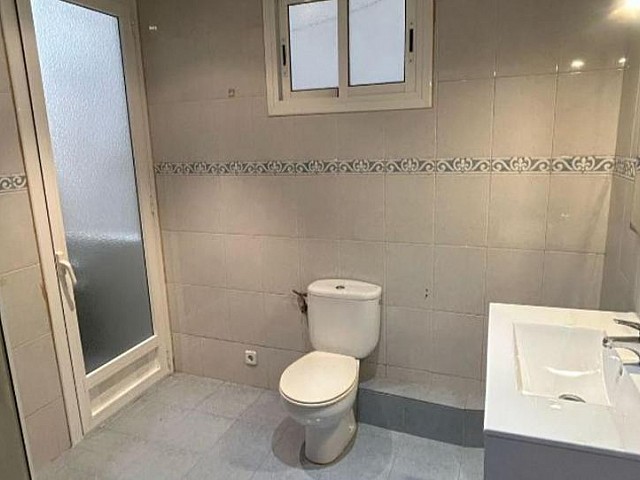 Ref. 128214 - Piso en venta en Carrer del Torrent de Les Flors Vila