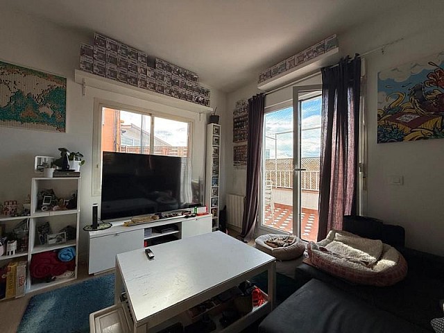 Ref. 118707 - Ático en venta en la Nova Esquerra