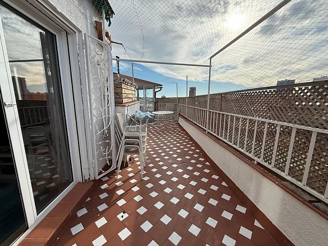 Ref. 118707 - Ático en venta en la Nova Esquerra