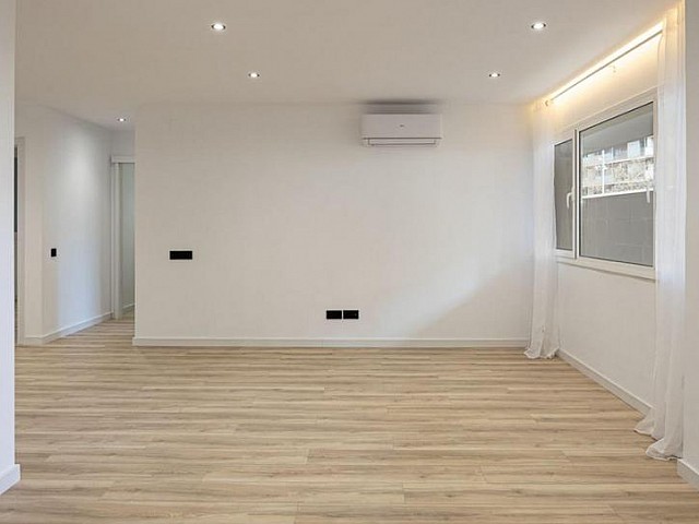 Ref. 129985 - Piso en venta en Les Corts Barcelona