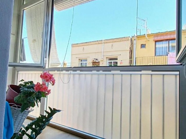 Ref. 129882 - Piso en venta en Poble sec, Barcelona.