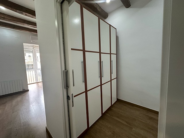 Ref. 129882 - Piso en venta en Poble sec, Barcelona.