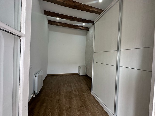 Ref. 129882 - Piso en venta en Poble sec, Barcelona.