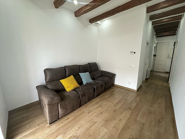 Ref. 129882 - Piso en venta en Poble sec, Barcelona.