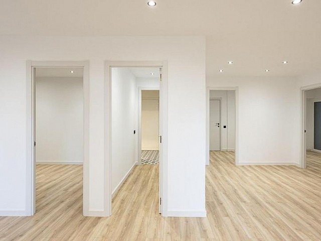 Ref. 129985 - Piso en venta en Les Corts Barcelona