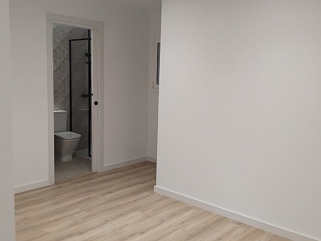 WhaRef. 129985 - Piso en venta en Les Corts Barcelona