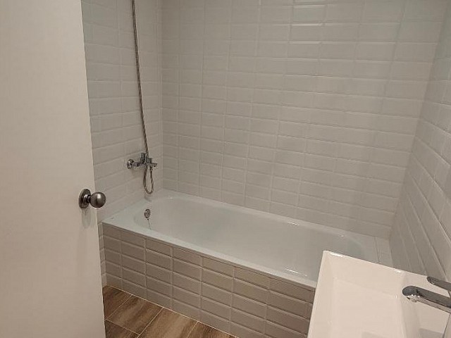  Piso en venta en Sants, Barcelona