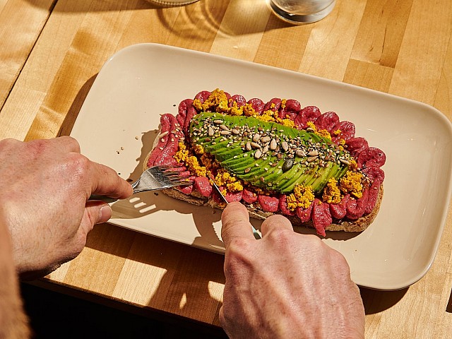 Ref. 133881 - ¡Oportunidad Imperdible de Traspaso: Bar en Plena Zona de Entença, Barcelona!