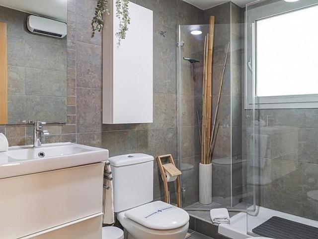 Piso en venta  con licencia turistico en barcelona 