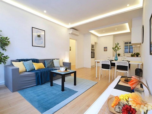 DeWatermark.ai 1747732231945