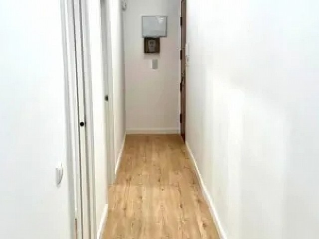 1220884