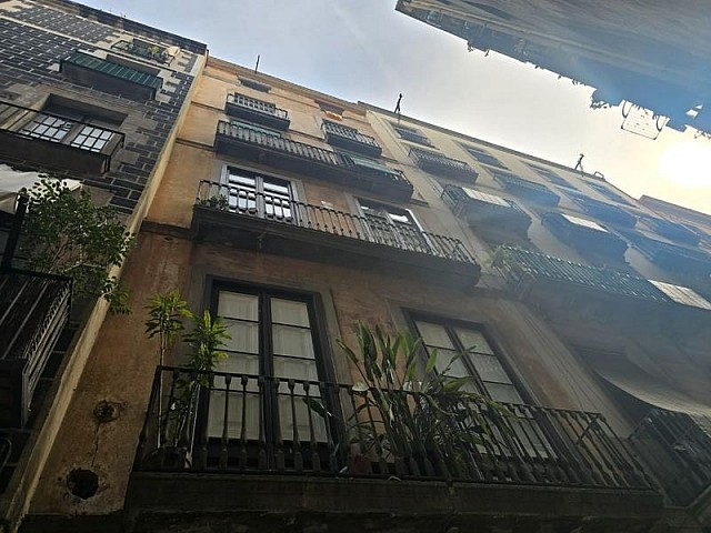  Piso con Encanto Modernista en Venta en El Gotic Barcelona