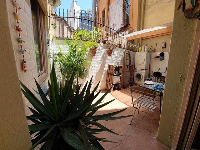 Loft exclusivo reformado con terraza en el corazón del Barrio Gótico de Barcelona