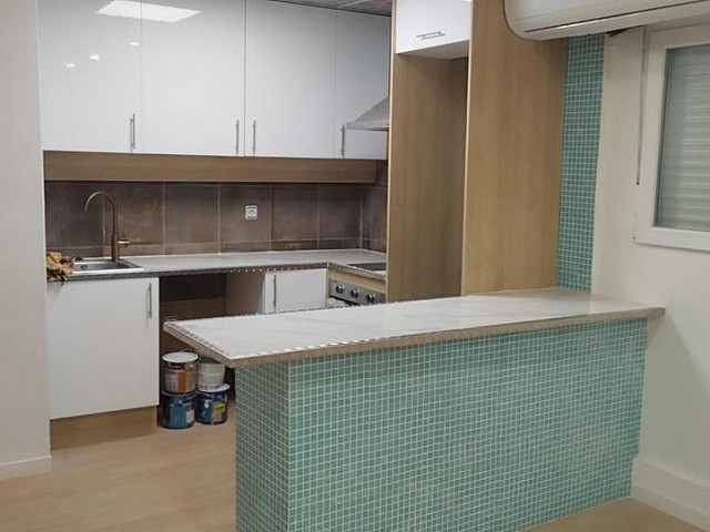 Piso en venta en Carrer de la Mare de Déu de Port, 403, La Marina del Port