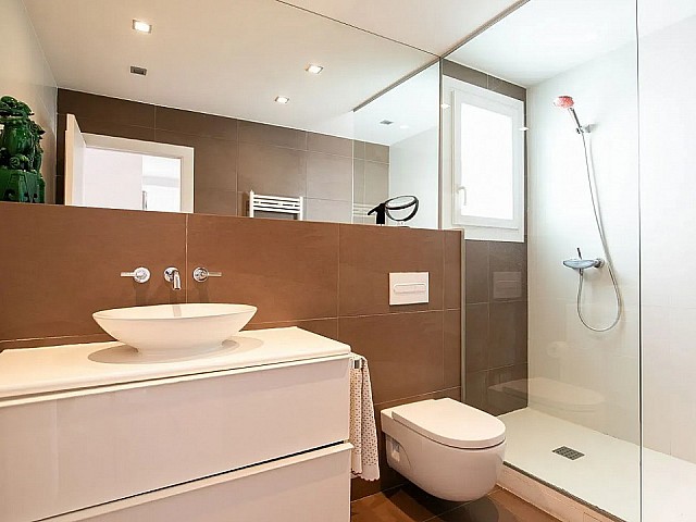 Ático a la venta en Vía Augusta en Barcelona con vistas al m (7)
