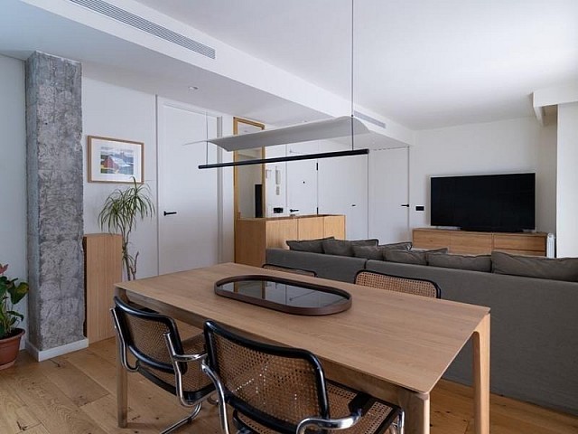 Ático en Montjuïc con Vistas y Gran Terraza