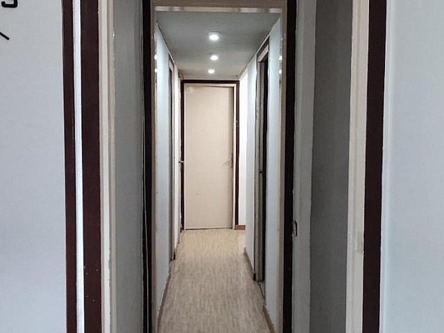 Piso en venta en Barcelona – Junto al Hospital de Sant Pau, a reformar, exterior y muy luminoso