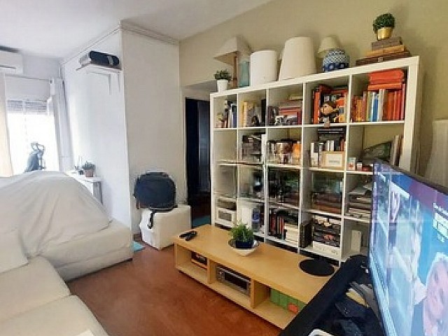 Excelente piso alto exterior en venta en la emblemática zona SAGRADA FAMILIA (1)