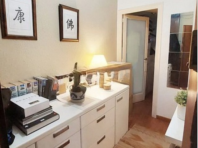 Excelente piso alto exterior en venta en la emblemática zona SAGRADA FAMILIA (3)