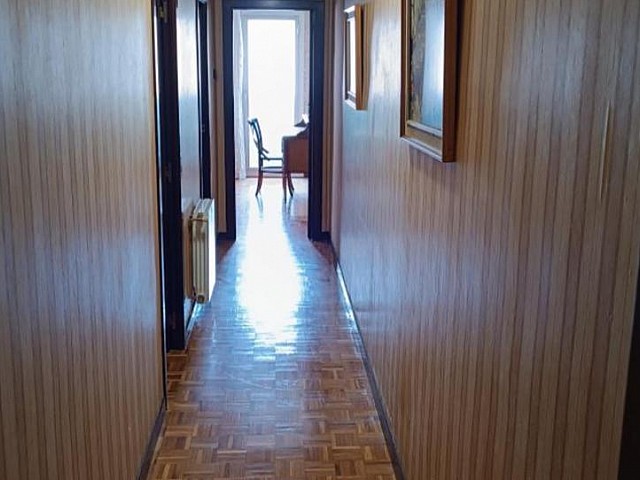 Piso con Balcón en Venta en Plaza lessep, Barcelona