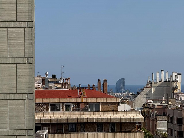  Amplio y luminoso piso en venta en la calle Escorial