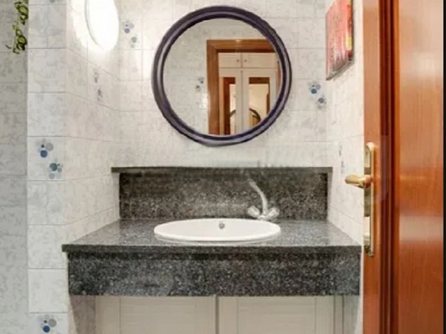 Piso luminoso con balcón-terraza en Sagrada Família