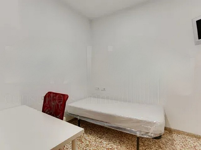 Piso luminoso con balcón-terraza en Sagrada Família