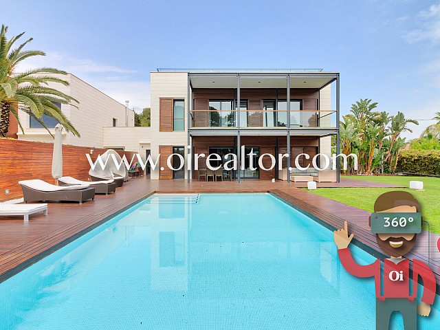 Hervorragendes Designhaus in der besten Zone von Sitges, Terramar