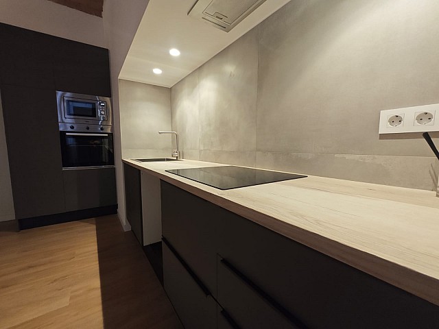  Piso con Encanto Modernista en Venta en El Gotic Barcelona