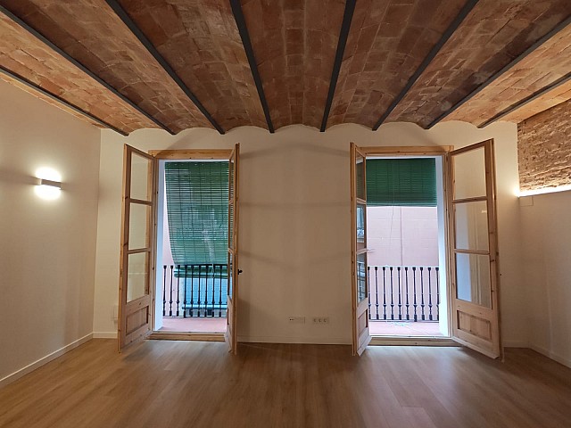  Piso con Encanto Modernista en Venta en El Gotic Barcelona