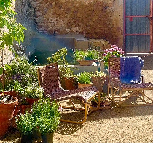  Castillo del siglo XI reformado con estilo contemporáneo e (2)