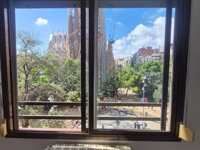 Piso en venta en Sagrada Familia Barcelona (2)