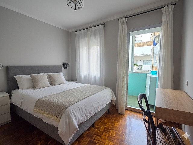 Piso con Balcón en Venta en Plaza lessep, Barcelona