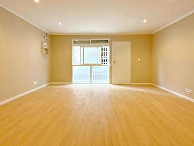 Piso en venta en Carrer de la Conca de Tremp, El Carmel