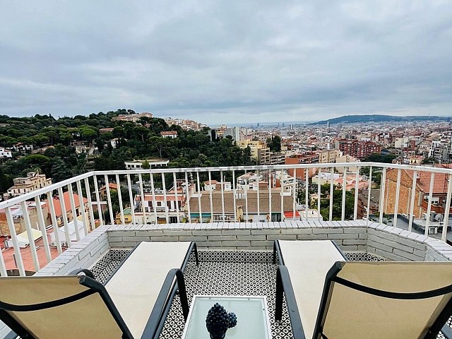 Alquiler de ático en Calle de Rubens, 14