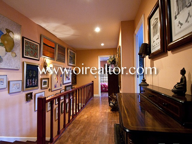 MAGNIFICO CHALET CON VISTAS A MAR EN VALLPINEDA