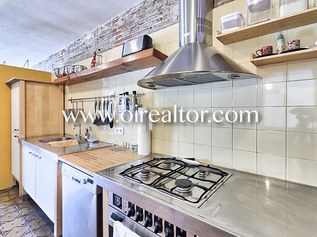 Precioso piso reformado en el Raval, Barcelona