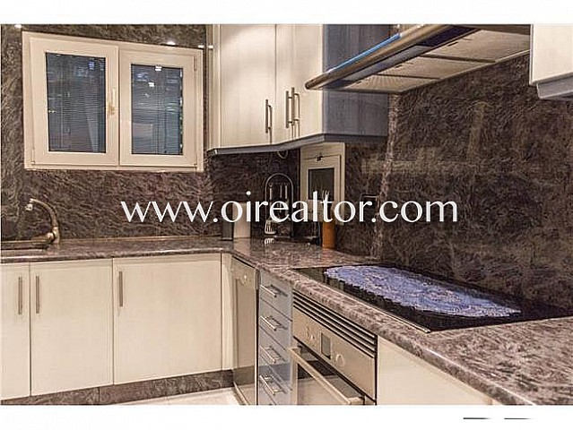 Planta baja al lado del mar en gavamar