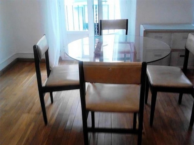 Encanto y luz en Sant Antoni – Piso exterior de 42 m² con balcón