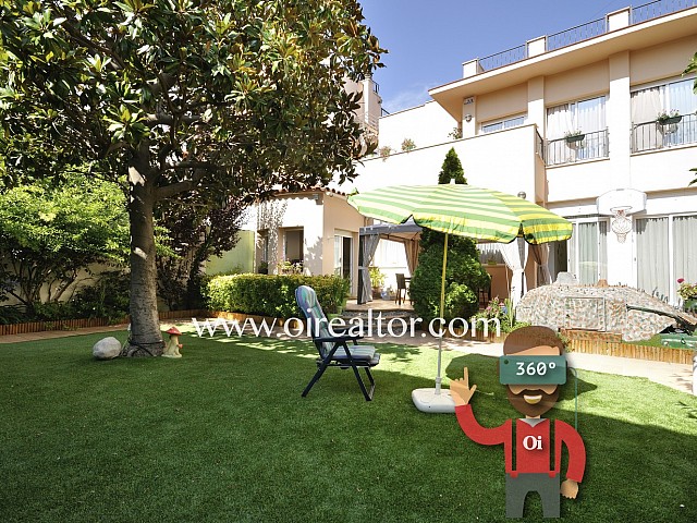 Exclusiva casa independiente con jardín en Badalona
