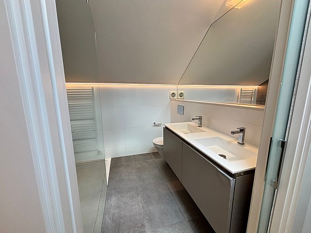 WhatsApp Image 2025 10 18 at 18.52.45 (3)