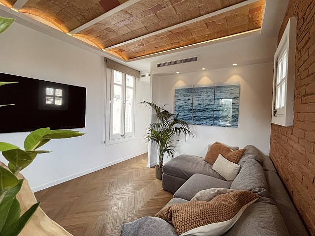 WhatsApp Image 2025 10 22 at 07.23.37 (1)