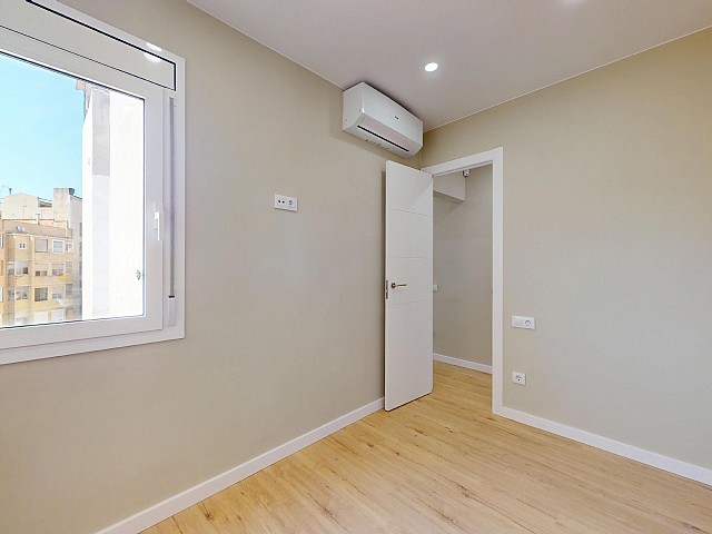 ÁTICO REFORMADO EN VENTA EN PLENO EIXAMPLE DE BARCELONA.