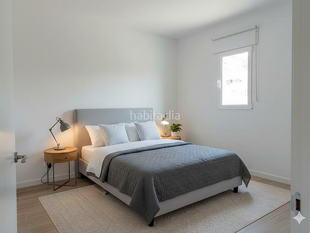  Piso en venta en Sants, Barcelona