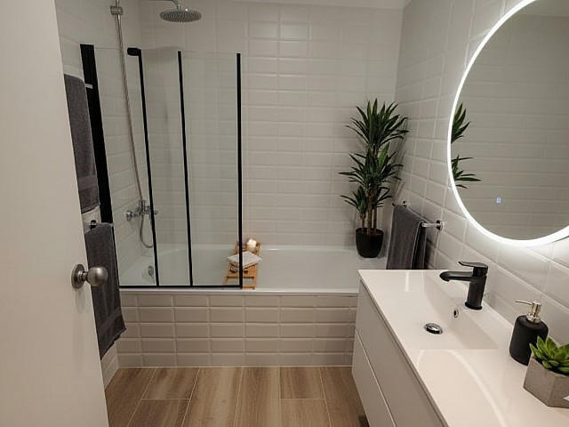  Piso en venta en Sants, Barcelona