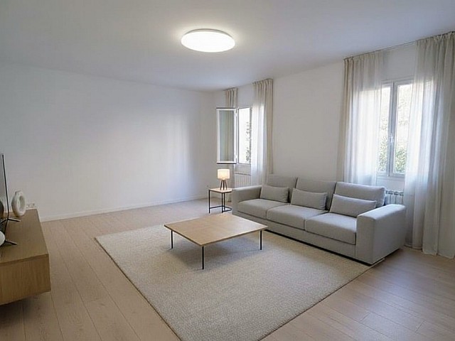 Piso en venta en la calle independencia ,El Clot