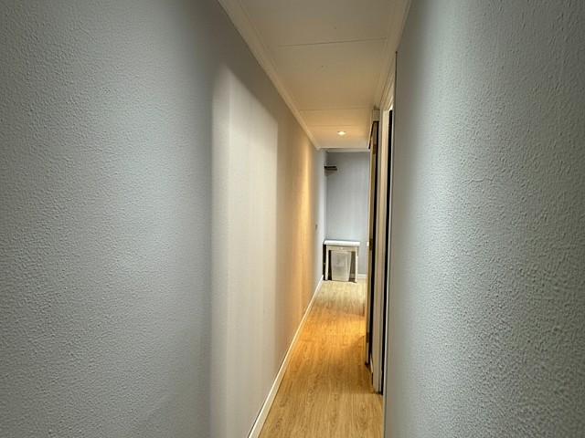 Encantador piso con balcón junto a la Avinguda Gaudí 