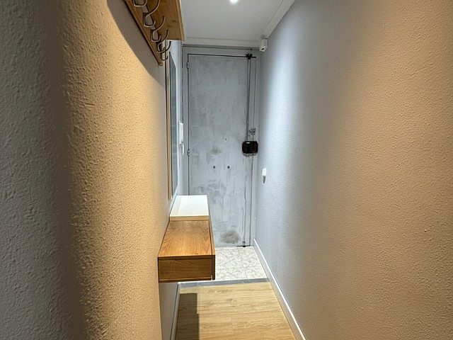 Encantador piso con balcón junto a la Avinguda Gaudí 